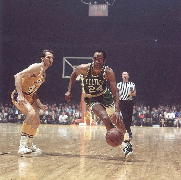 2. Sam Jones: once Finales y diez campeonatos (Getty Images) 