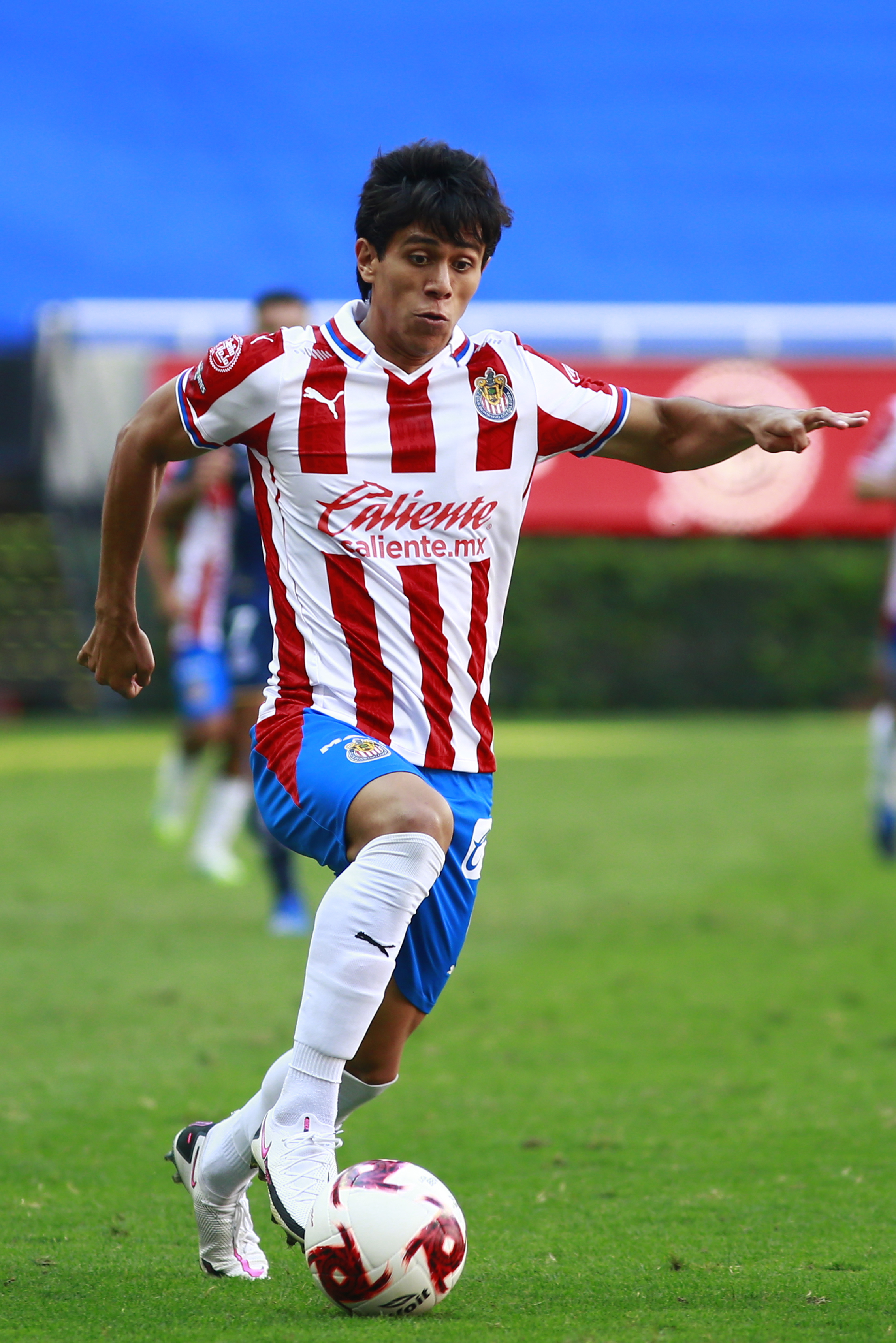 José Juan Macías, Chivas, Liga MX, Guard1anes 2020