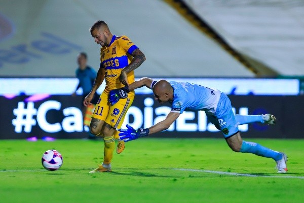 Nicolás López anotó el primer gol de la noche (Getty Images)