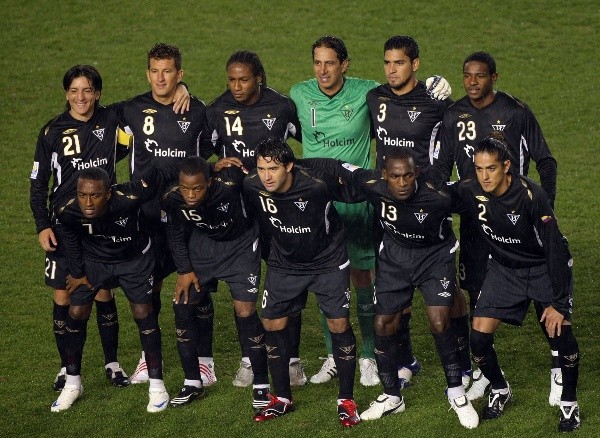 En 2008, Liga de Quito ganó la Copa Libertadores con Edgardo Bauza como entrenador.     Fuente: Getty Images