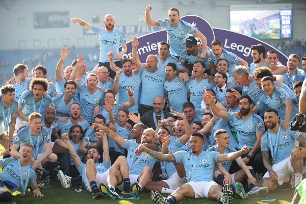 Guardiola llevó a los Citizens a la gloria local: solo le falta la Champions League.     Fuente: Getty Images