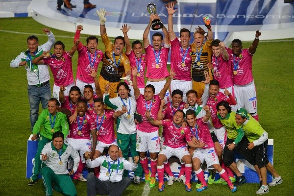 León celebra el Bicampeonato en el estadio de Pachuca (JAM Media)