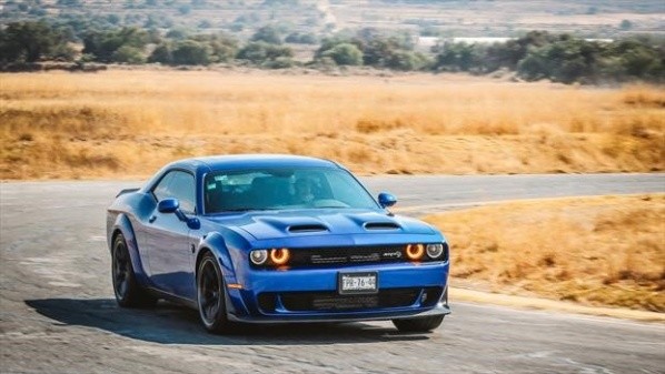 Dodge Challenger