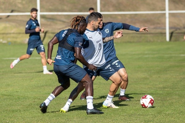 Dos jugadores de Rayados lesionados. Jam Media