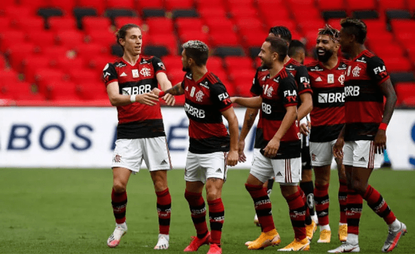 Flamengo comemorando gol no Brasileirão. (Foto: Getty images)