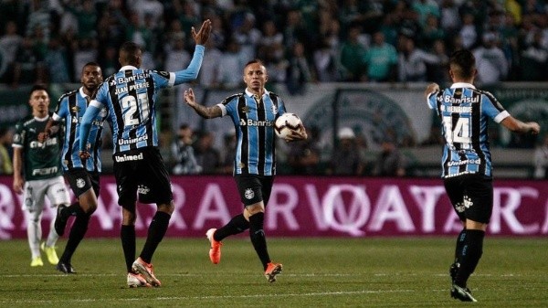 Palmeiras e Grêmio pelas quartas de final da Copa Libertadores de 2019. (Foto: Getty Images)