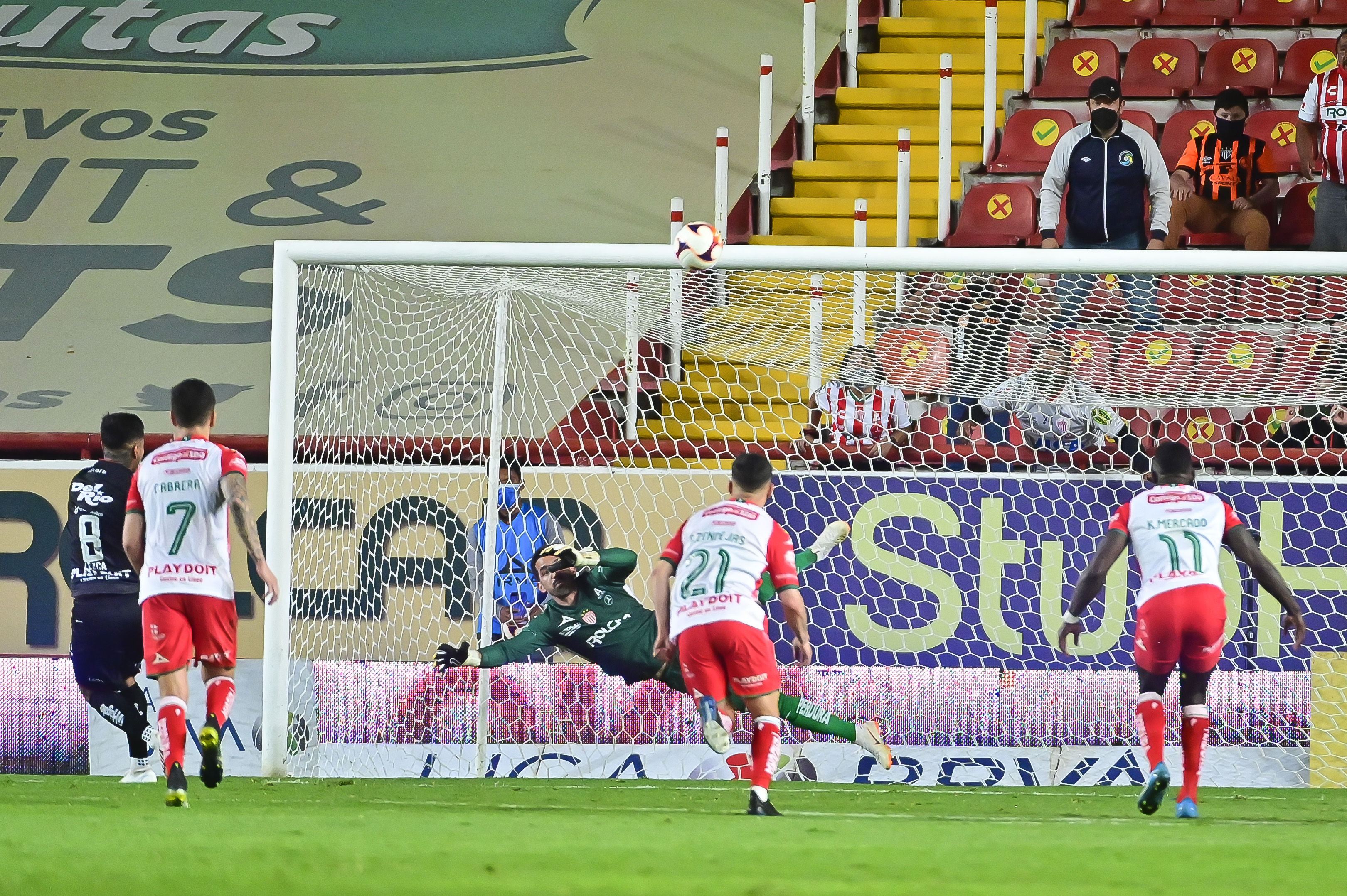 Necaxa.