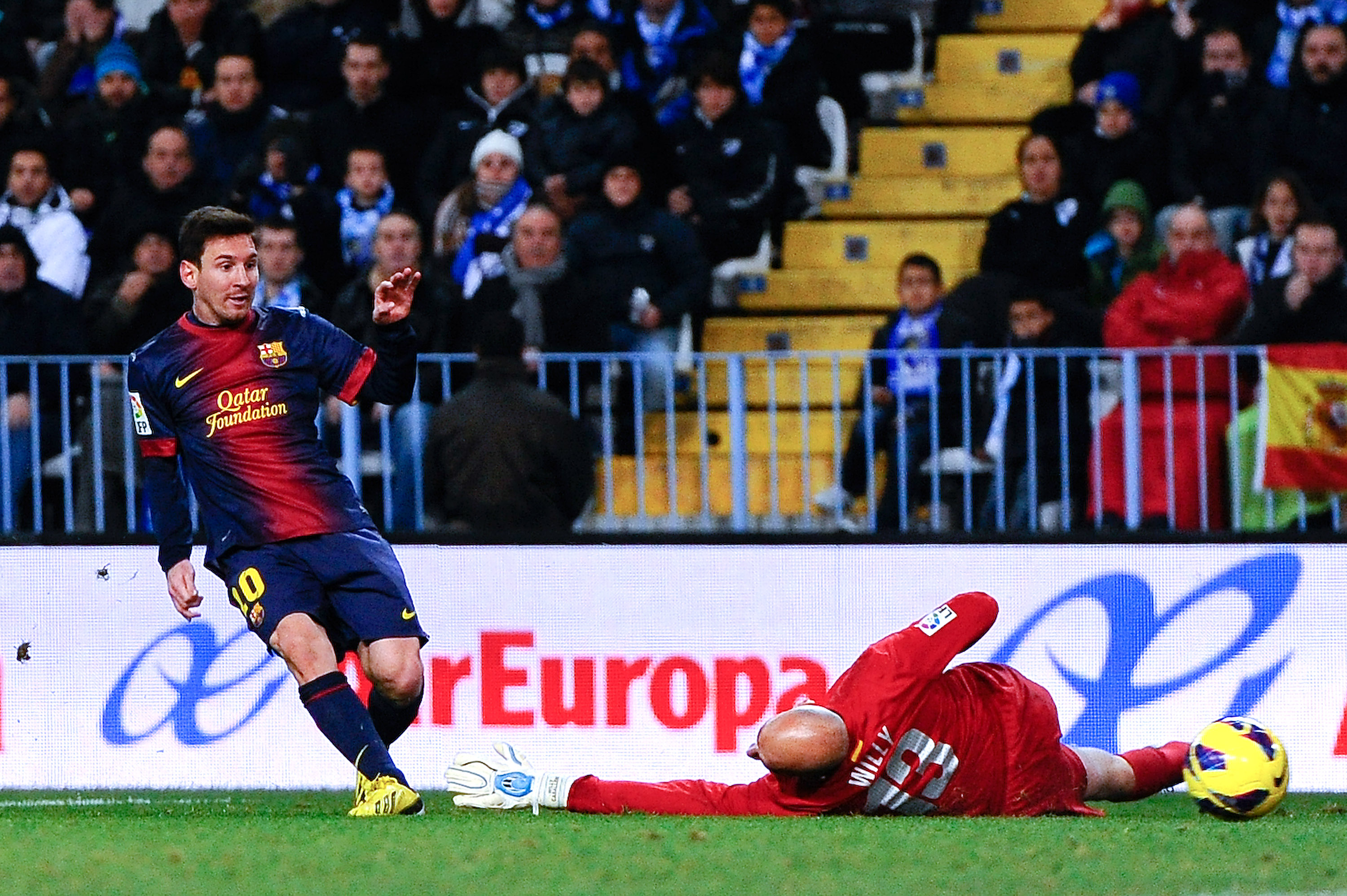 Messi vs. Caballero en un Barcelona-Málaga (Foto: Getty).
