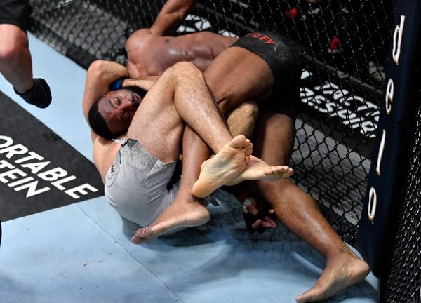 Vicente Luque en UFC 260