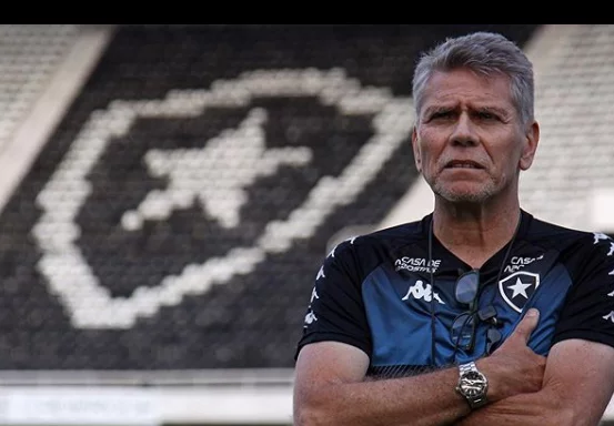 Athletico levou vantagem também pela influência de Autuori, com quem trabalhou com Babi no Botafogo (Foto: Vitor Silva/Botafogo)
