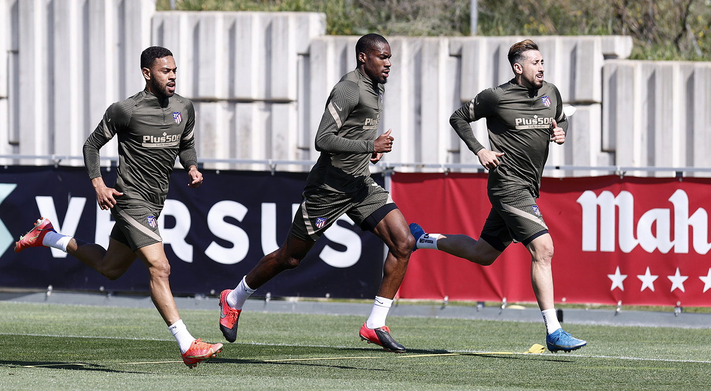 Héctor Herrera se perfila para ser titular ante el Betis. (@Atleti)