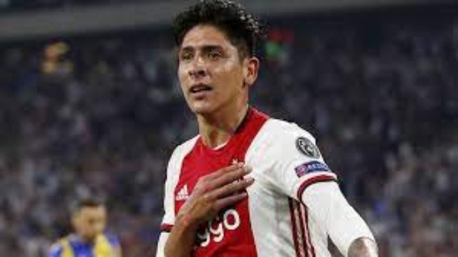 Edson Álvarez jugó los 90 en la victoria de Ajax sobre Az. Getty.