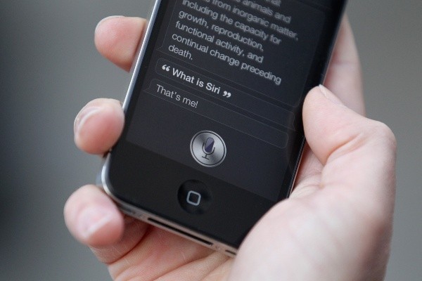 Siri, función característica de iPhone. Foto: Getty