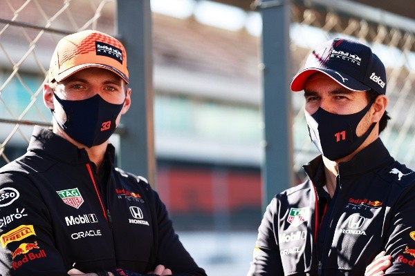 Max Verstappen y Checo Pérez