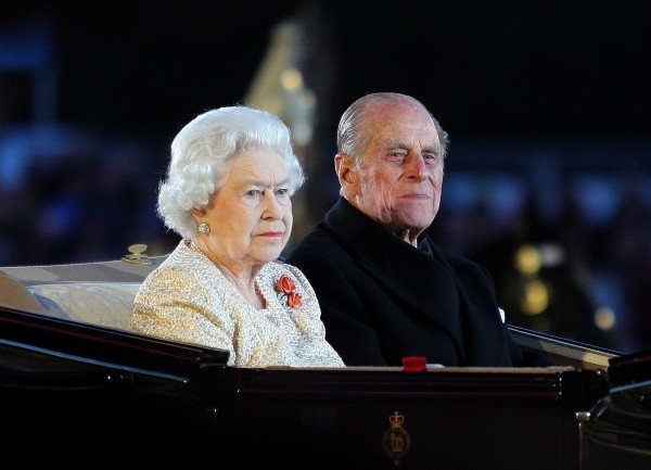 Felipe de Edimburgo e Isabel II estaban disconformes con The Crown. Foto: (Getty)