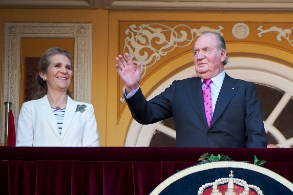 Juan Carlos de Borbón y la Infanta Elena. Foto: (Getty)