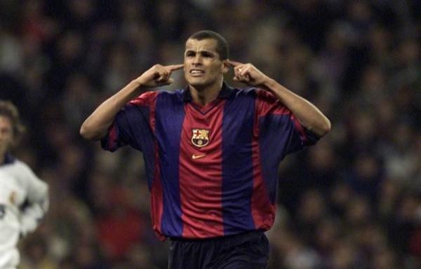 Rivaldo con FC Barcelona (AS)