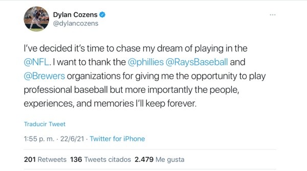 Dylan Cozens hizo pública su decisión en sus redes sociales (@dylancozens)