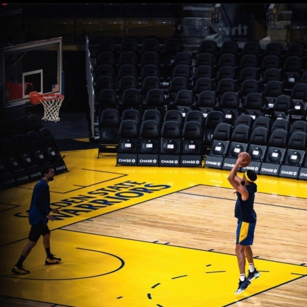 klay thompson warriors 3