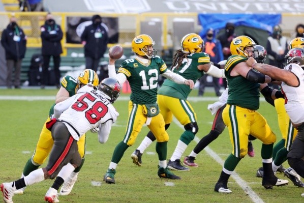 Aaron Rodgers ante Tampa Bay Buccaneers (Getty)
