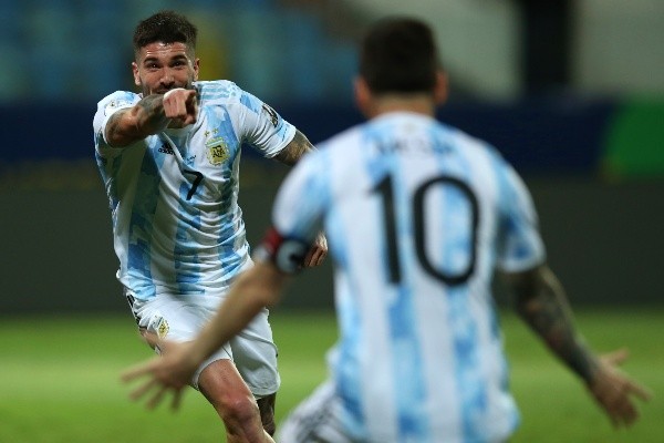Rodrigo de Paul y Lionel Messi, dos de los goleadores de los cuartos. (Getty Images)