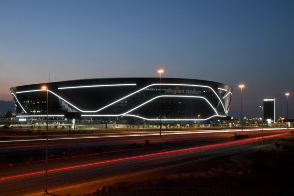 Raiders Allegiant Stadium - Must-see 4K time-lapse movie 