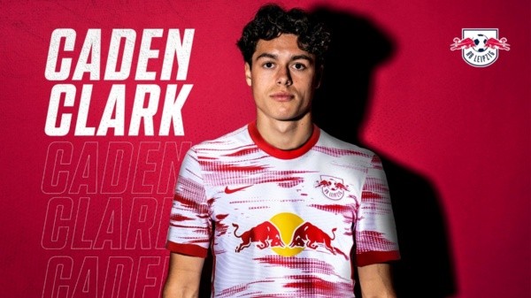 El anuncio oficial del fichaje de Caden Clark (RB Leipzig)