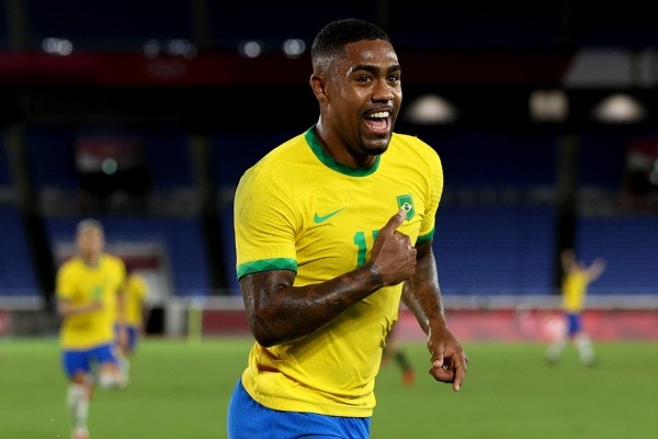 Malcom faz quatro gols no mesmo jogo e dispara na artilharia do