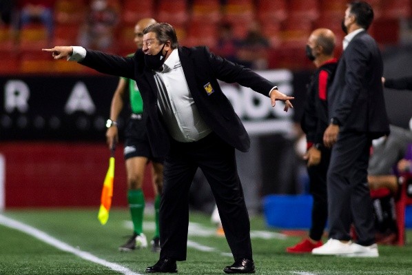 Herrera tuvo un mal desempeño desde que llegó a Tigres (Imago 7).