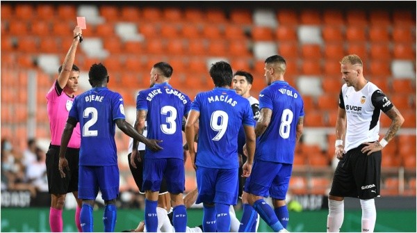 Erick Cabaco recibió la roja en Valencia vs Getafe