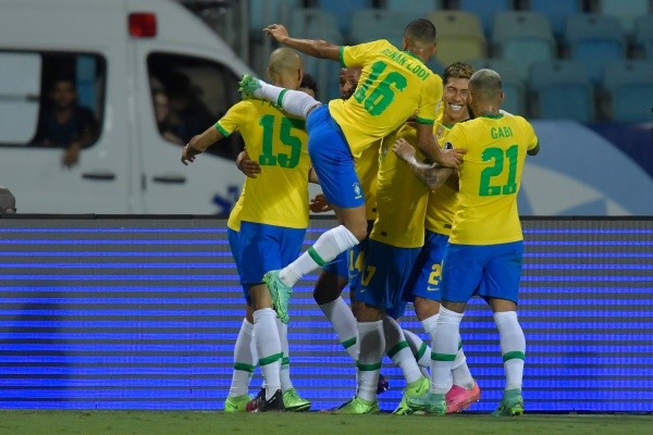 Seleção brasileira já tem 21 jogadores convocados em São Paulo; ainda falta chegar Neymar e Marquinhos. (Foto: Getty Images)