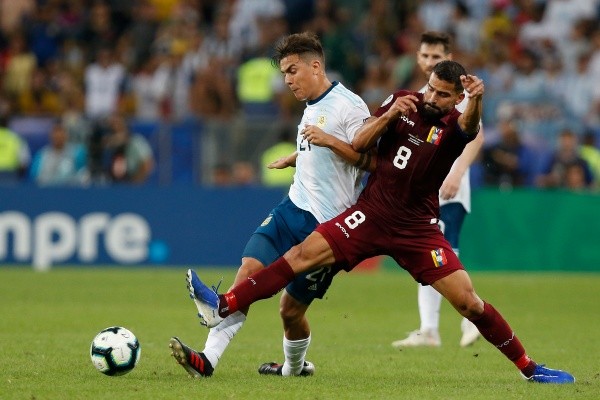 Paulo Dybala y Tomás Rincón