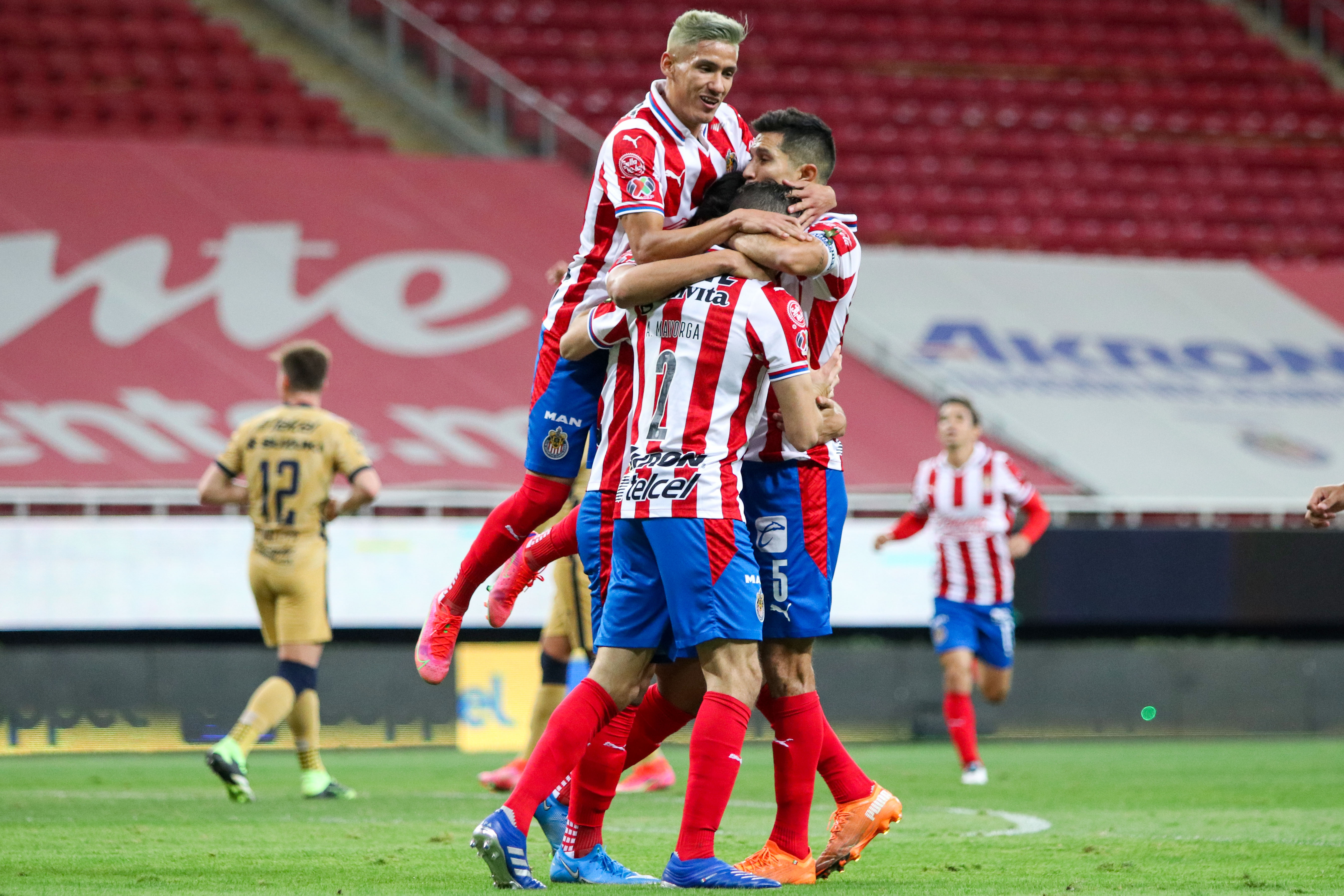 Chivas vs. Pumas UNAM: Qué canal transmite y dónde ver EN VIVO ONLINE Y EN  DIRECTO el duelo por la Liga MX | Estadio Olímpico Universitario