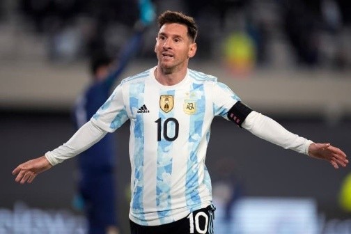 Messi em jogo pela seleção argentina. (Foto: Getty Images)