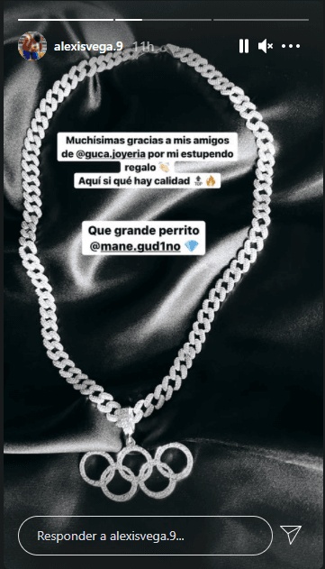 Vega y su lujoso regalo (Instagram).