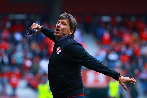 Cristante, ídolo enorme de Toluca (Imago 7).