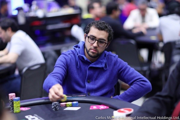 Jogadores de poker ou xadrez, quem é mais inteligente?