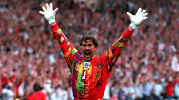 Ele o usou durante a Euro Cup de 1996. Fonte: Getty Images