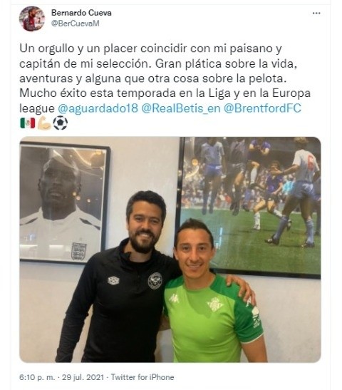 Bernardo Cueva y Andrés Guardado | Twitter