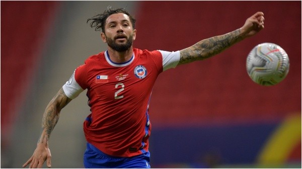 Eugenio Mena, Selección de Chile