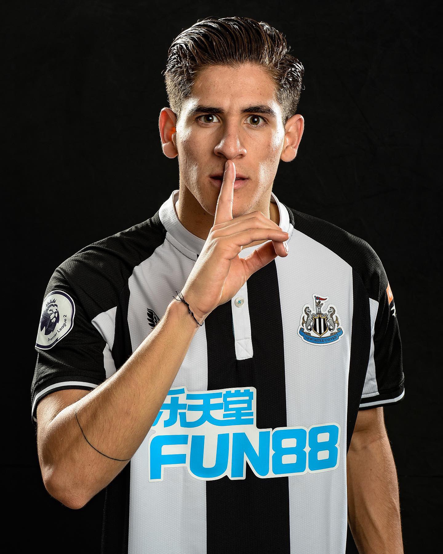 Twitter Santiago Muñoz