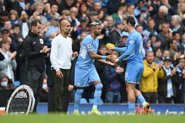 Riyad Mahrez y Jack Grealish