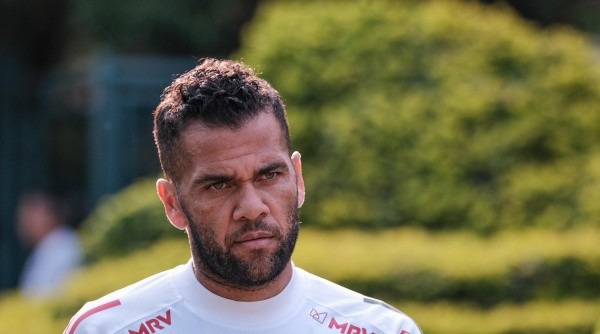 SP - Sao Paulo - 09/03/2020 - TREINO DO SAO PAULO - Daniel Alves durante treino do Sao Paulo no CT Barra Funda. Foto: Marcello Zambrana/AGIF