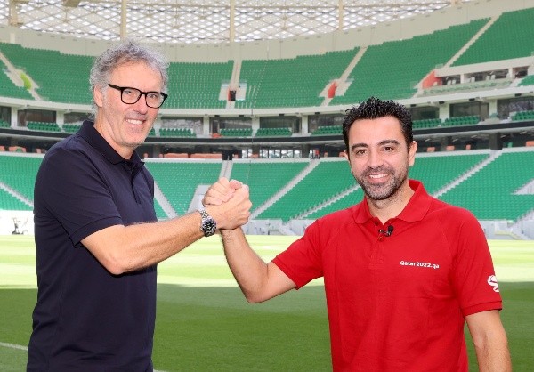 Laurent Blanc y Xavi Hernández. (Comité Supremo de Qatar 2022)