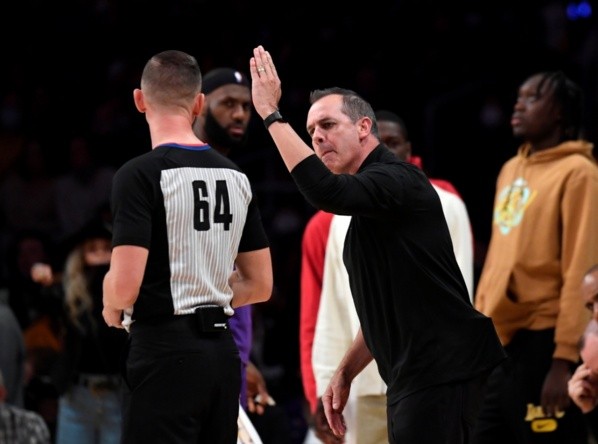 Frank Vogel, entrenador de los Lakers (Kevork Djansezian/Getty Images)