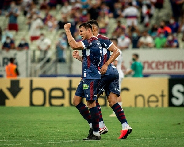 CORINTHIANS X FORTALEZA TRANSMISSÃO AO VIVO DIRETO DA NEO QUIMICA