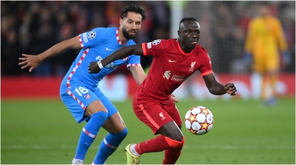 Felipe la pasó mal ante Mané y encima se fue expulsado