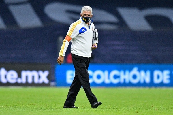 El regreso del Tuca a El Volcán, ¿con indiferencia? (Imago 7)