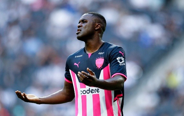 Joel Campbell dejará Rayados tras 6 meses (Imago 7)