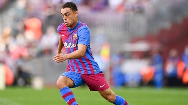 Sergiño Dest, Barcelona